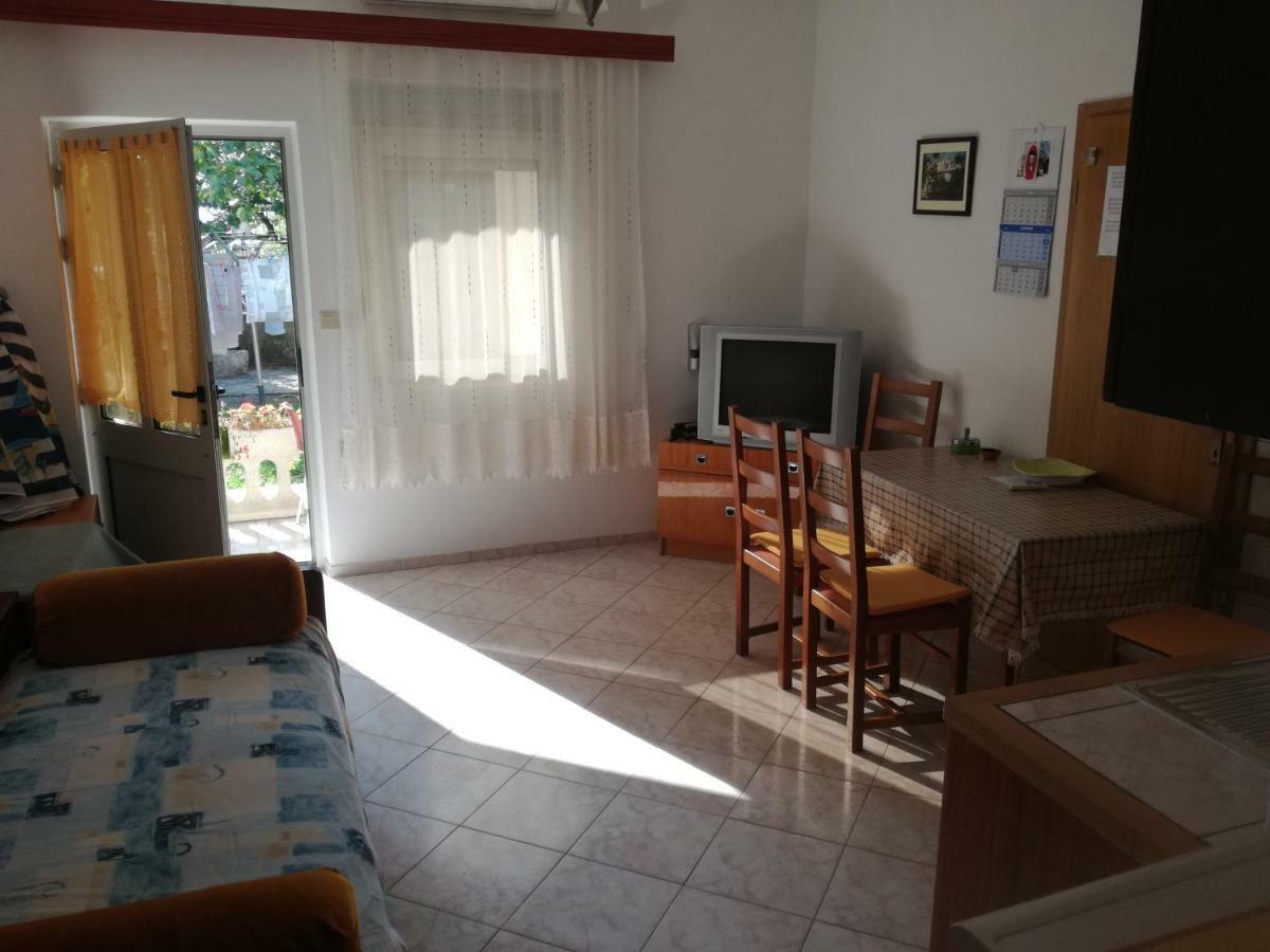 סלצה Apartmani Marijana מראה חיצוני תמונה